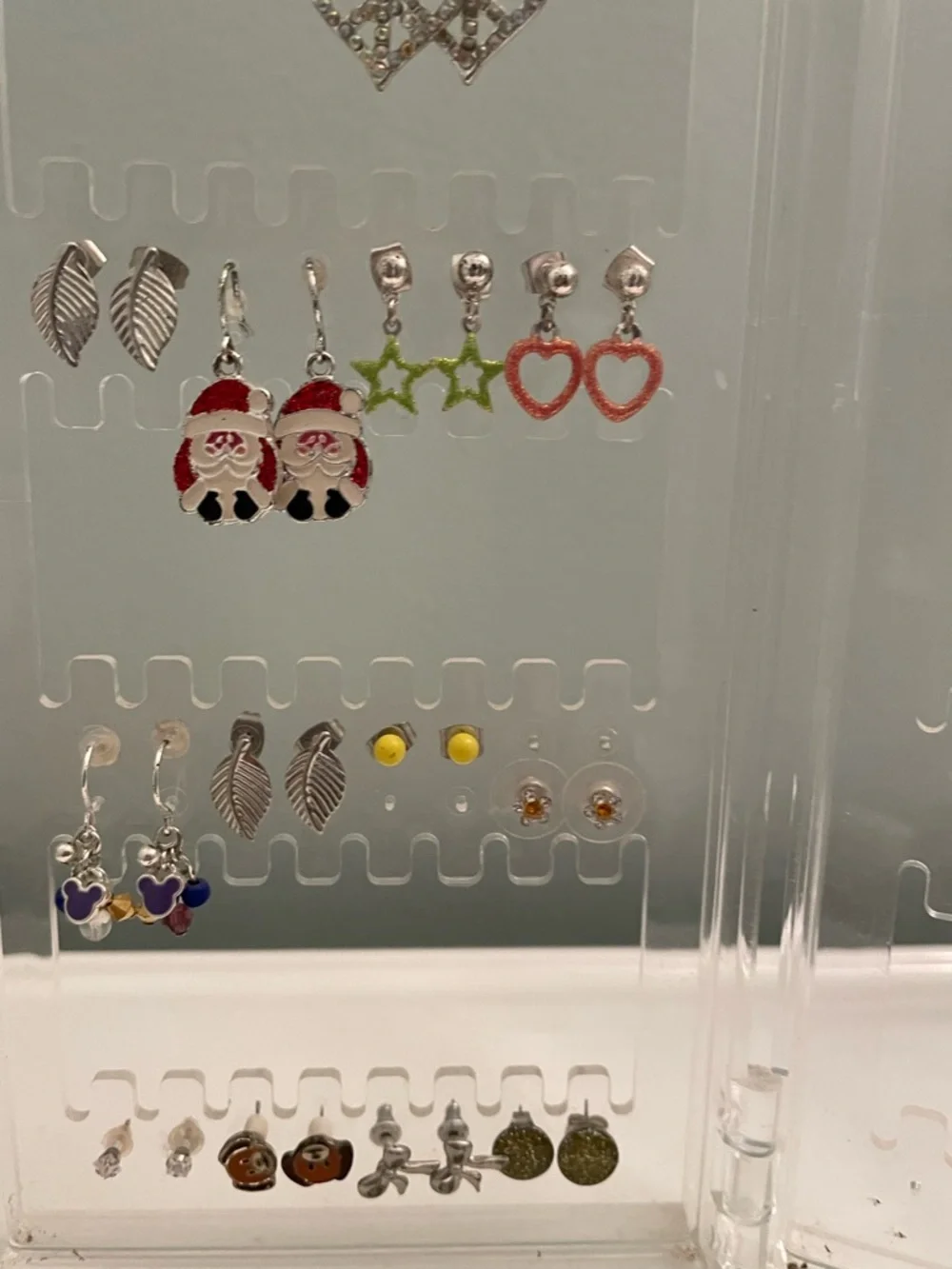 20 pairs children earrings & clear Acrylic Organizer, Multiple Transparent